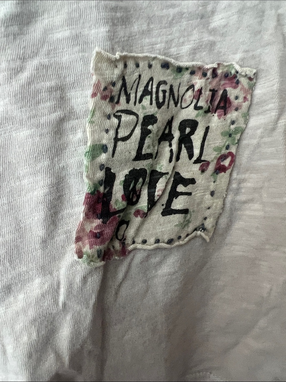 Magnolia Pearl Cream Tee with Green & Purple Floral Vase Print - Picture 4 of 7